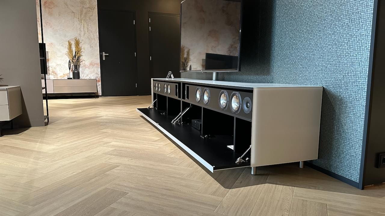 Spectral Scala SC2602 met Spectral VRP1 Soundbar & Sonos Amp – De ultieme geïntegreerde thuisbioscoo