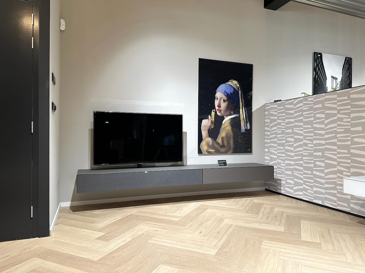 zwevend tv-meubel 2.8 m | Granite glas | Soundbar adapter | Draaibare tv-beugel | wandhangend |