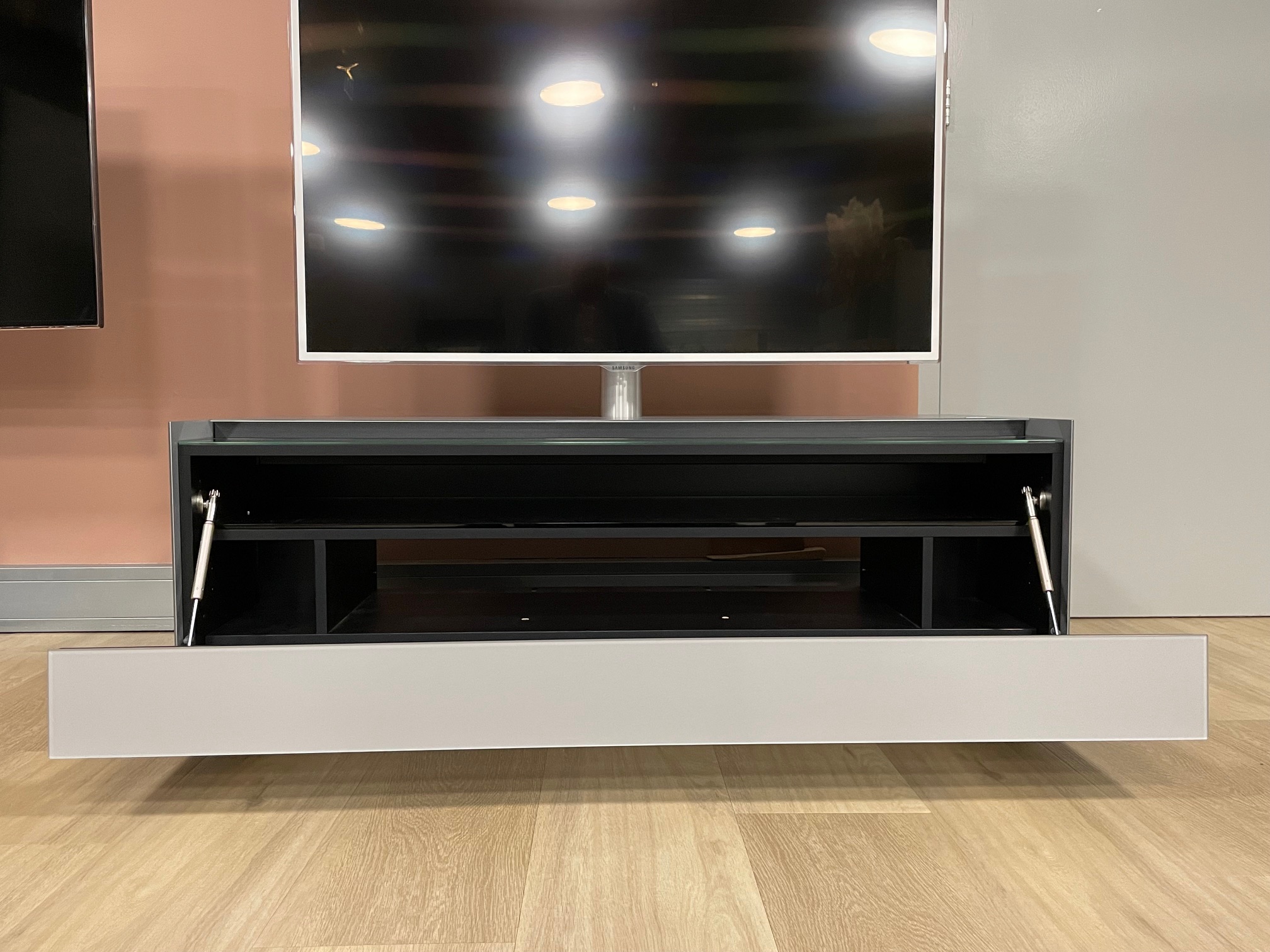 131 CM Tv meubel | Zilver SV mat | Draaibare Tv standaard