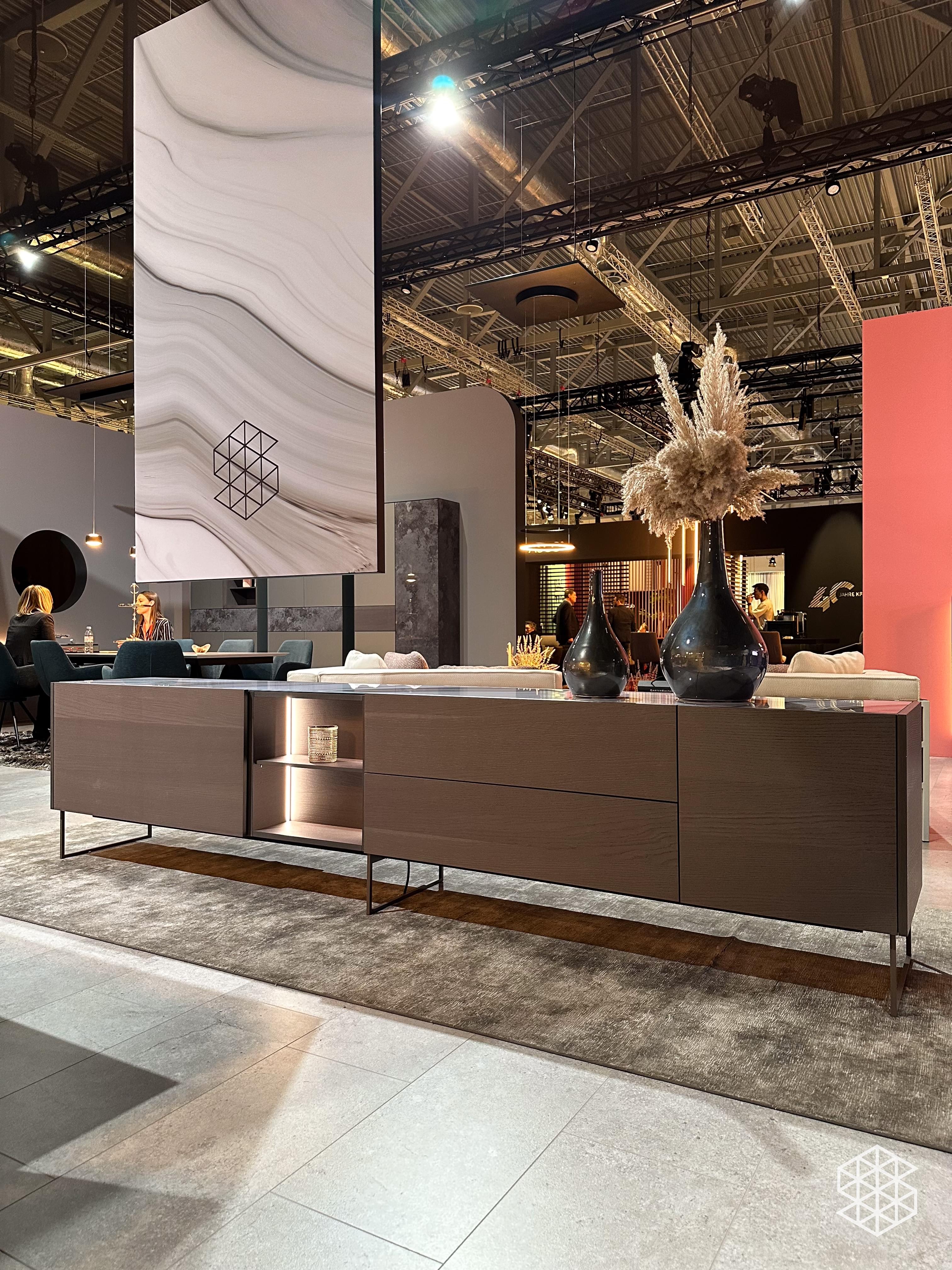 | Staand Design Dressoir 300 cm | Side Model 3 | Oak Smoked & Marmor Latte Dust