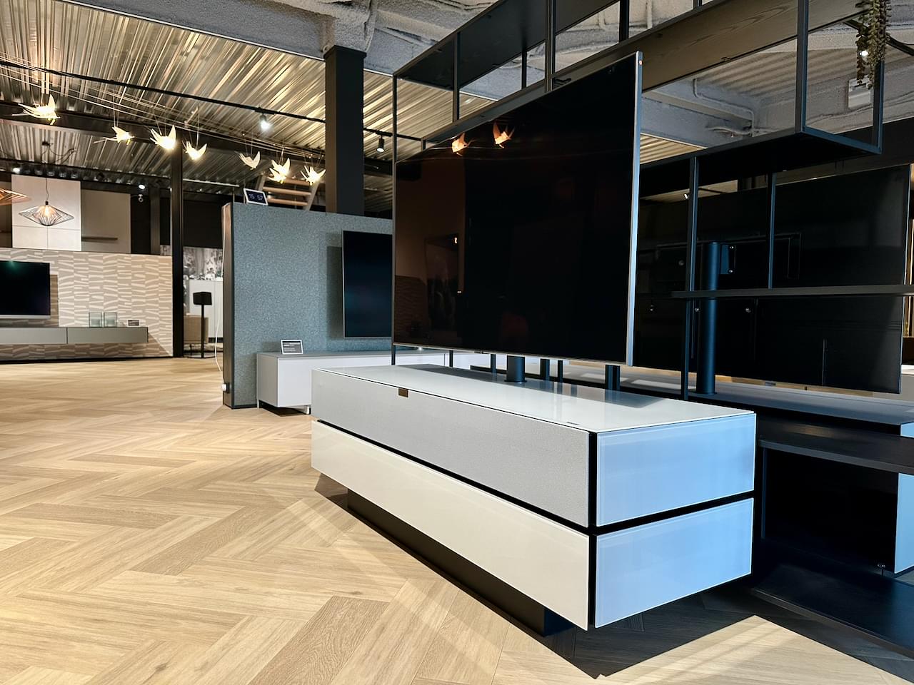 staand tv-meubel | hoogglans wit | 1.50m