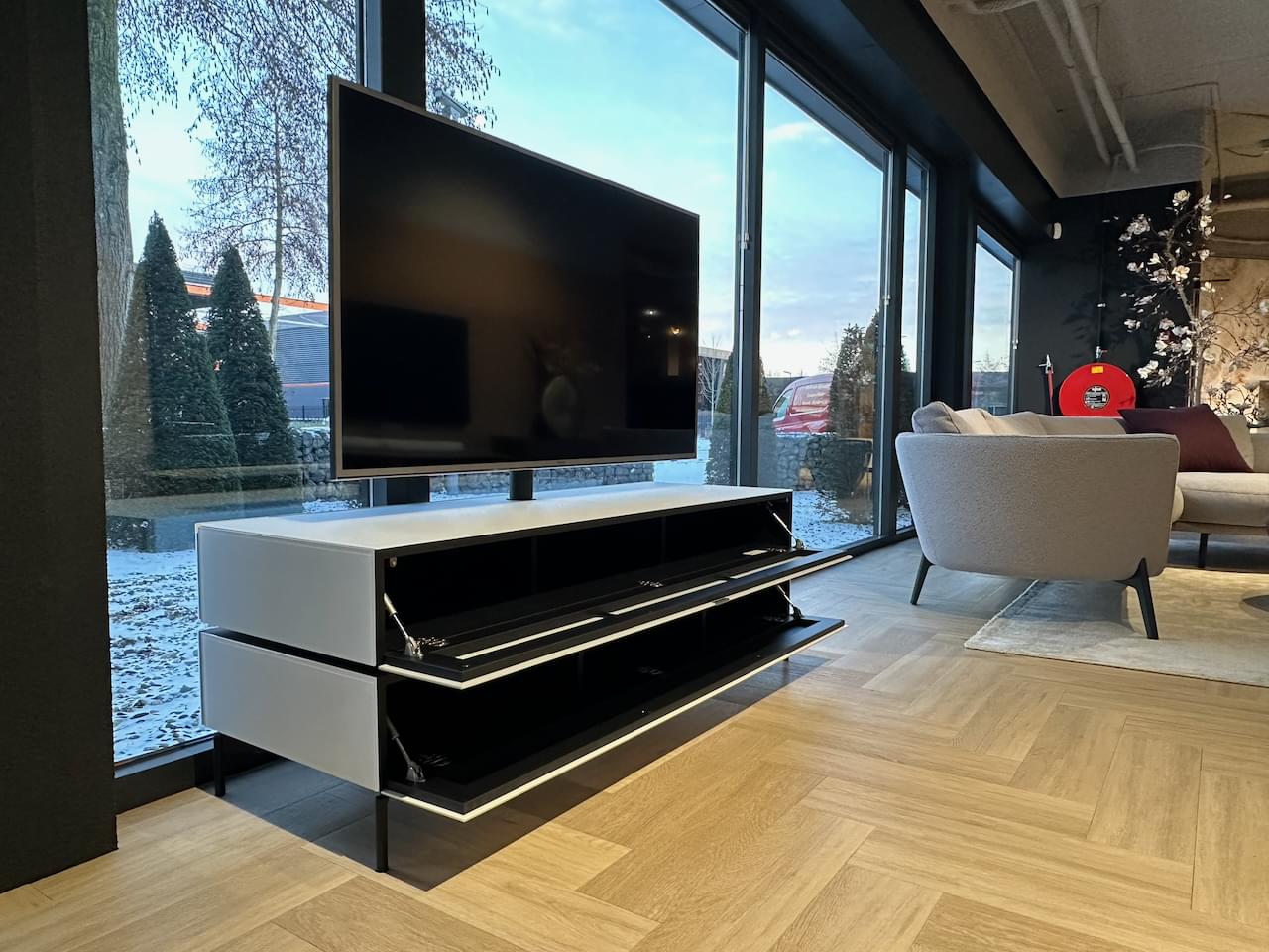 staand tv-meubel als roomdivider | hoogglans wit | 1.50m