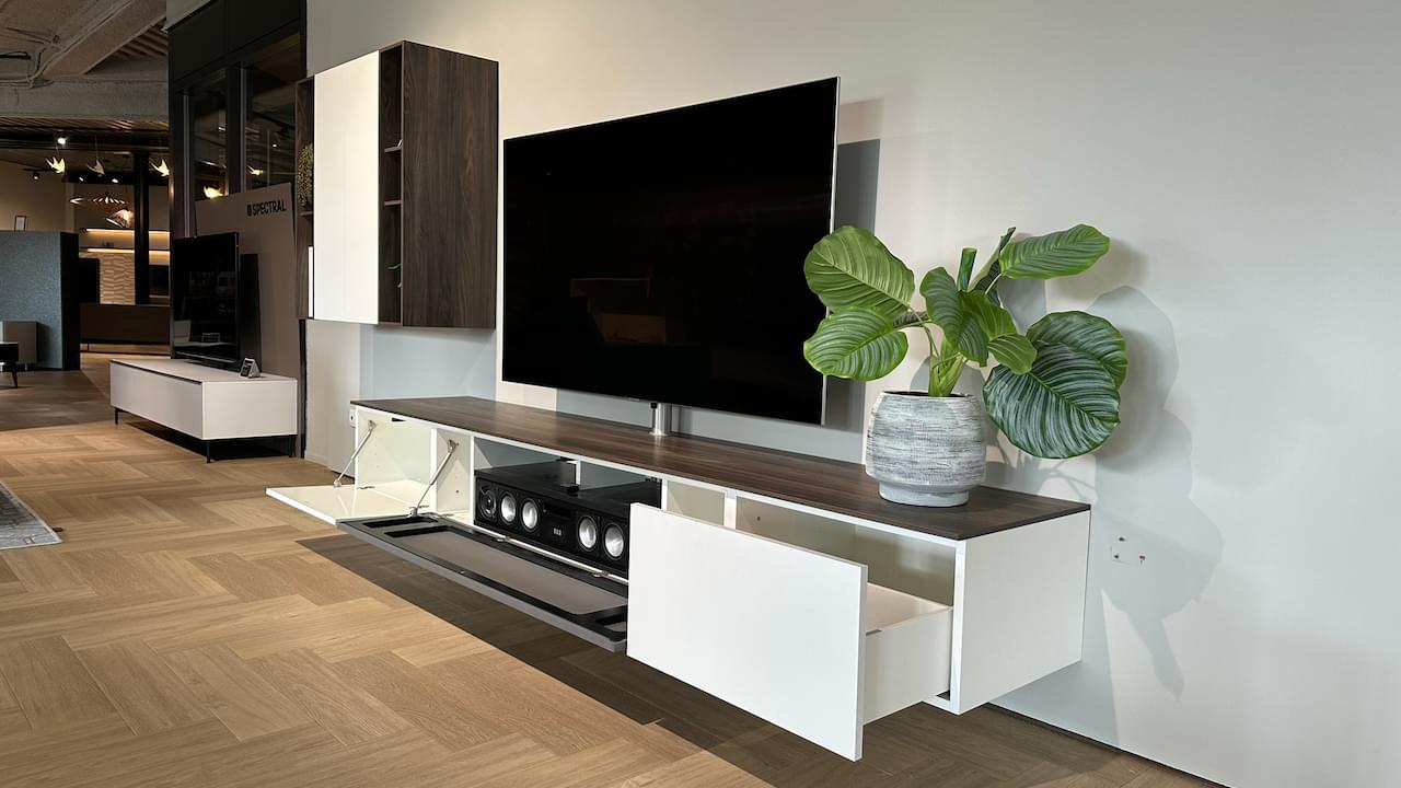 zwevend tv-meubel 2.6 m | Deep Oak | Smart Lack Wit | Showroommodel
