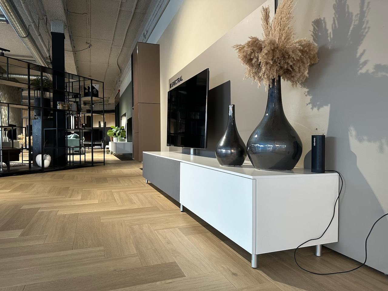 wit tv-meubel | staand 2.60m | soundbar stofklep | draaibare tv-beugel