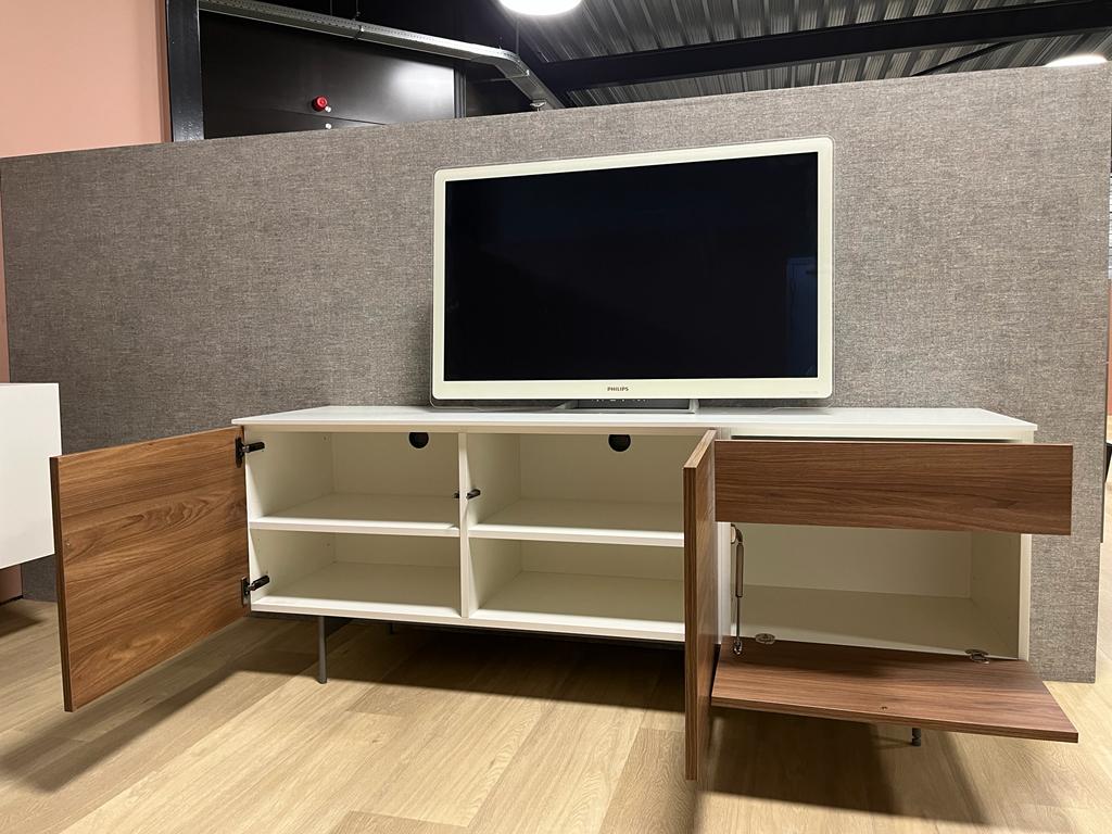 180 CM DRESSOIR