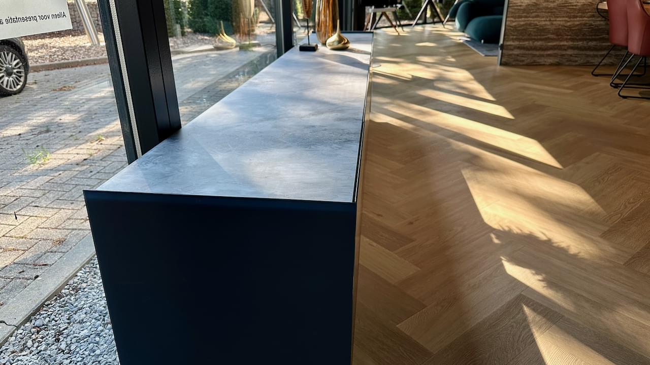 | Staand Design Dressoir 300 cm | Side 2.0 Model 2 | Cobalt & Marmor Slate