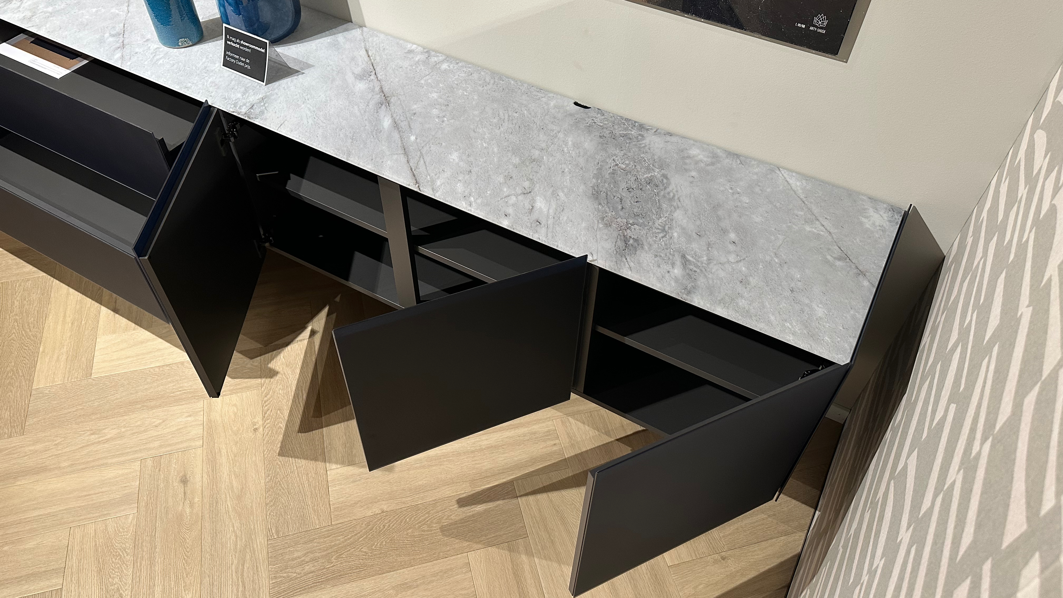 zwevend design dressoir 3m | Side 2.0 | Model 2 | Cobalt & Marmor Slate