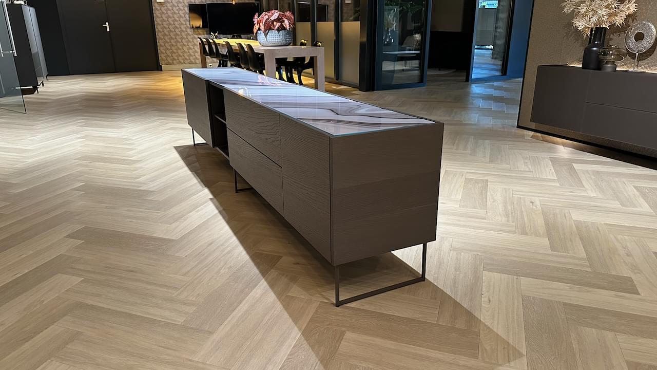 | Staand Design Dressoir 300 cm | Side Model 3 | Oak Smoked & Marmor Latte Dust