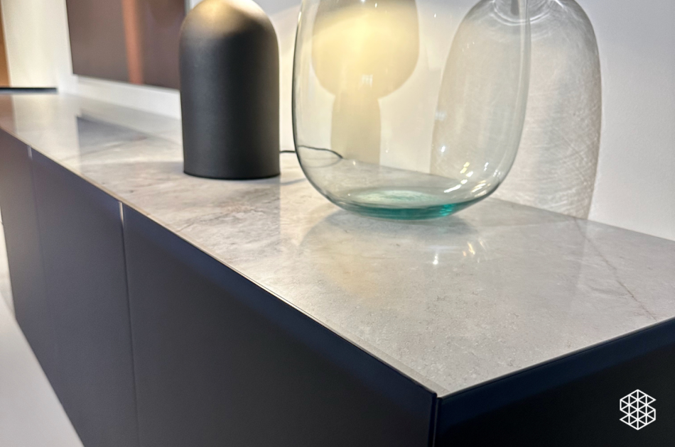 spectral-design-glass-side